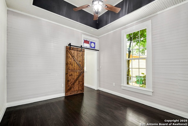 327 Barrera, San Antonio, Texas image 17