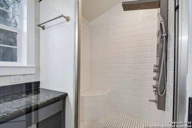 327 Barrera, San Antonio, Texas image 24