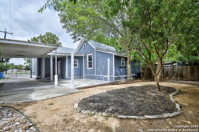 327 Barrera, San Antonio, Texas image 32