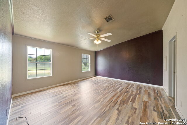 357 Dallas, Bandera, Texas image 14