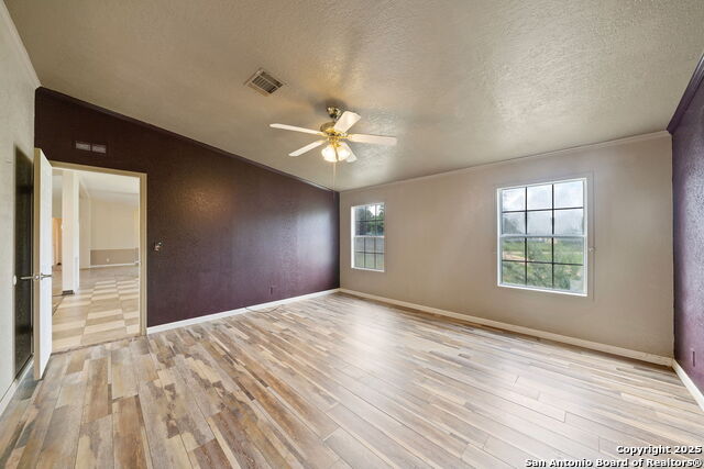 357 Dallas, Bandera, Texas image 15