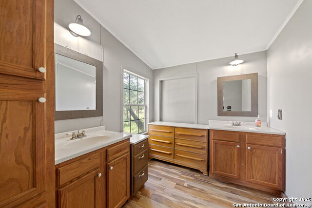 357 Dallas, Bandera, Texas image 17