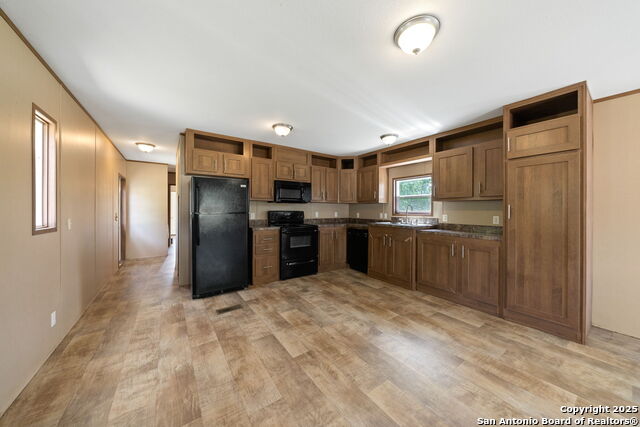 357 Dallas, Bandera, Texas image 41