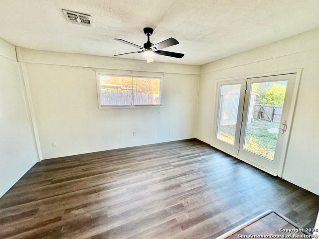 8006 Harper Valley St, Live Oak, Texas image 14
