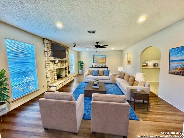 8006 Harper Valley St, Live Oak, Texas image 8