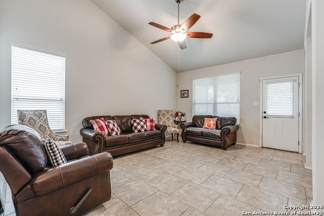 7323 Independence, San Antonio, Texas image 11