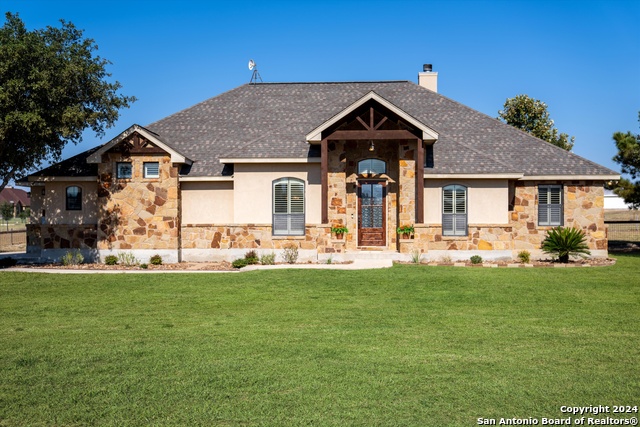 117 Abrego Run, Floresville, Texas image 1