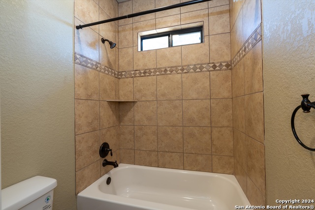 117 Abrego Run, Floresville, Texas image 31