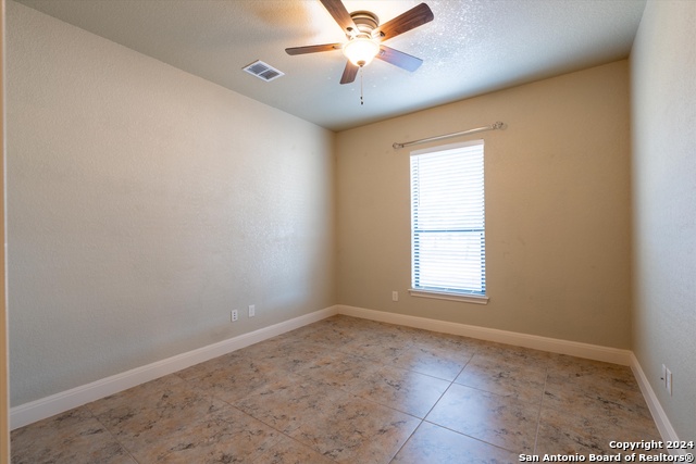 117 Abrego Run, Floresville, Texas image 33