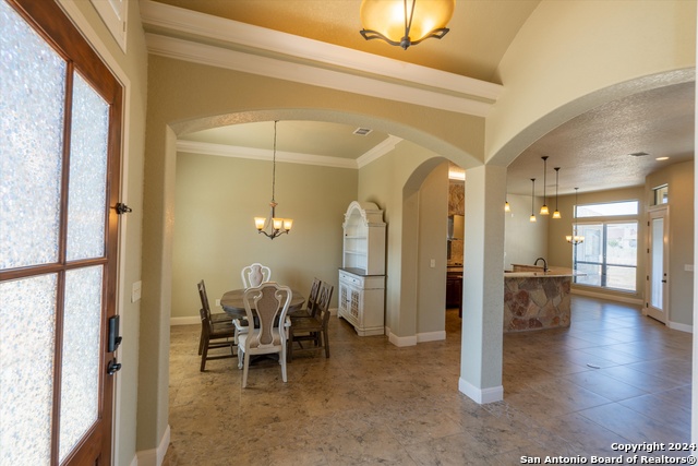 117 Abrego Run, Floresville, Texas image 7
