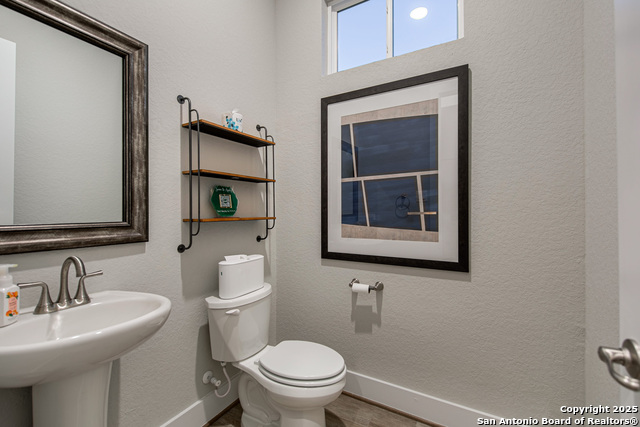 530 Poe Parkway, Castroville, Texas image 11