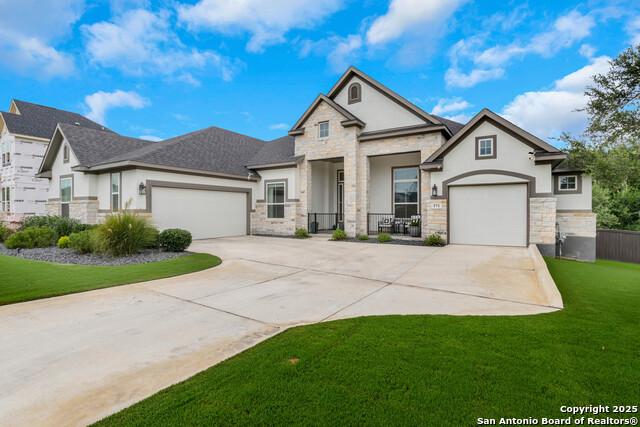 571 Englewood, Castroville, Texas image 5