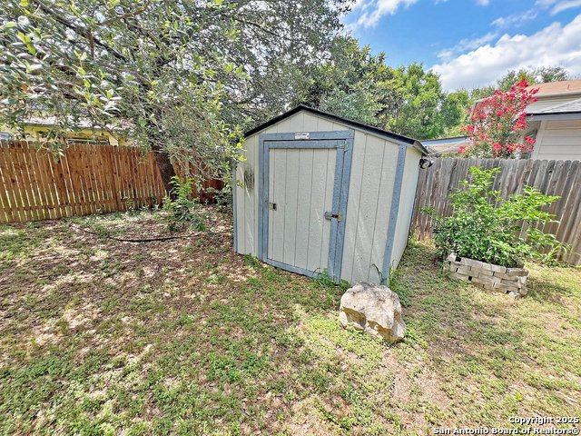 307 Amberdale Oak, San Antonio, Texas image 30