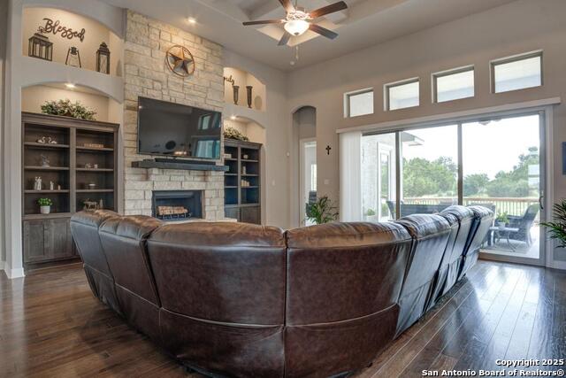 1234 Smoky Loop, New Braunfels, Texas image 10