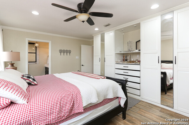 243 Eileen, Pleasanton, Texas image 11