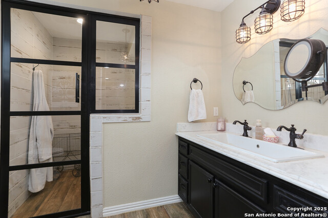 243 Eileen, Pleasanton, Texas image 12