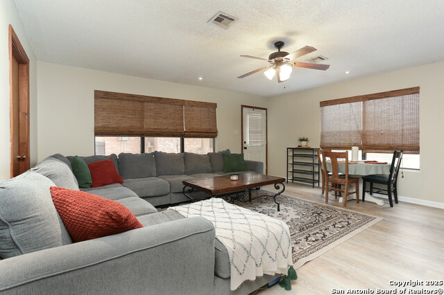 243 Eileen, Pleasanton, Texas image 20