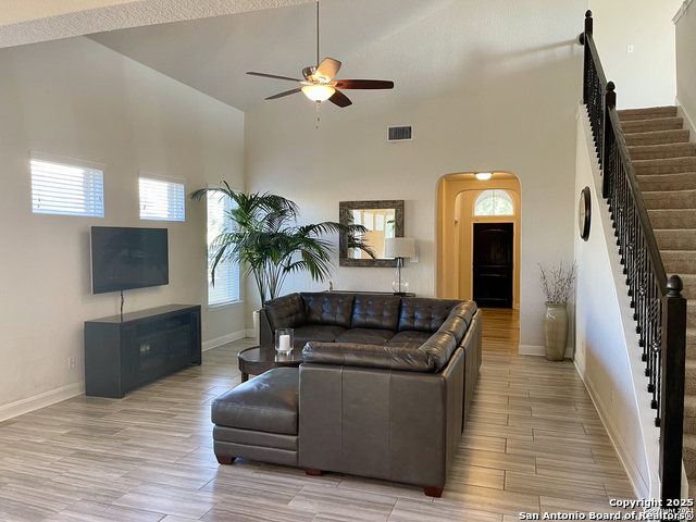 22415 Akin, San Antonio, Texas image 8
