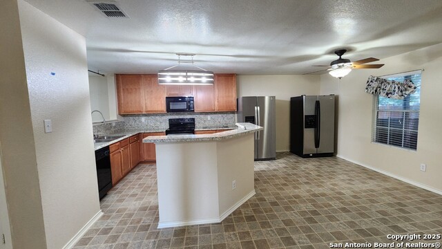 310 Butternut, San Antonio, Texas image 5