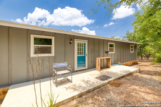 461 Rust Ranch Rd, Blanco, Texas image 4