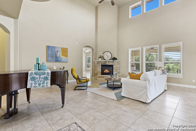 138 Scarlet Ct, Canyon Lake, Texas image 11