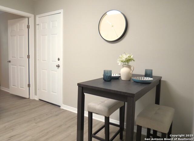 550 Como, San Antonio, Texas image 4