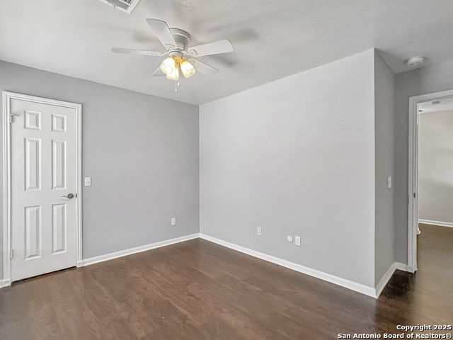 7 Lockspring, San Antonio, Texas image 14