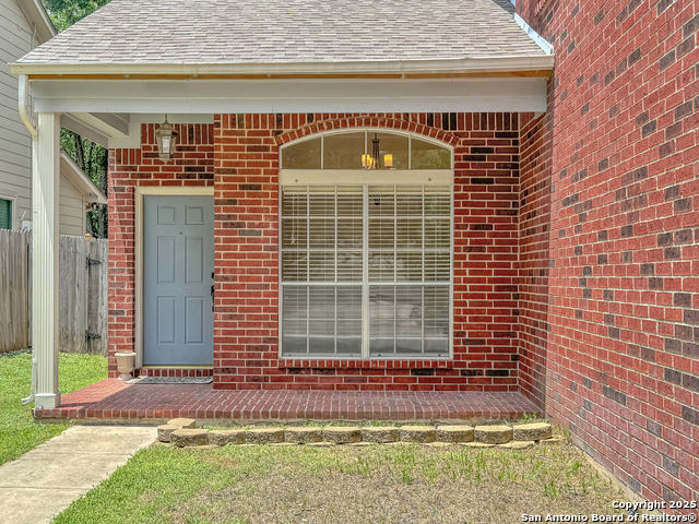 7 Lockspring, San Antonio, Texas image 2