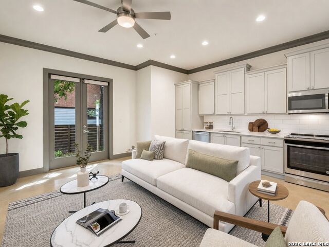803 E Park Avenue #105, San Antonio TX 78212