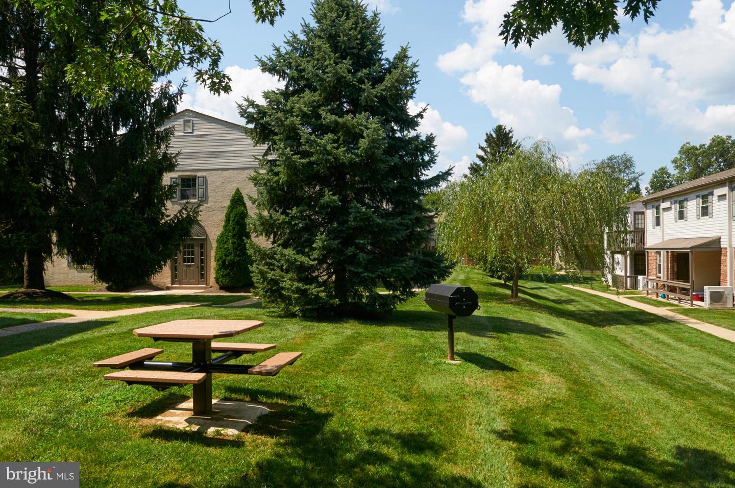 1224 West Chester Pike C20 For Rent, WEST CHESTER, PA 19382 Home ByOwner