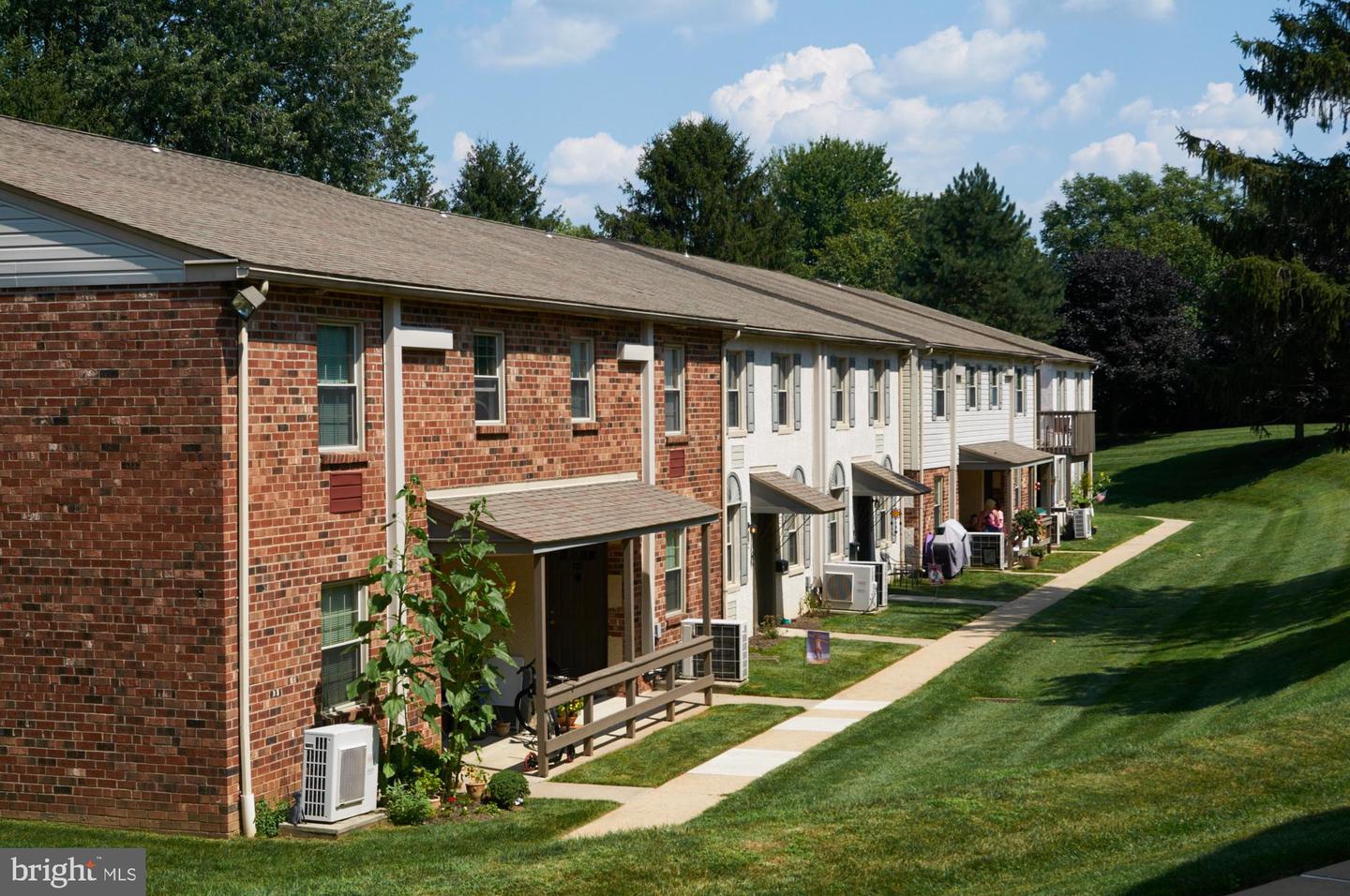 1224 West Chester Pike C20 For Rent, WEST CHESTER, PA 19382 Home ByOwner