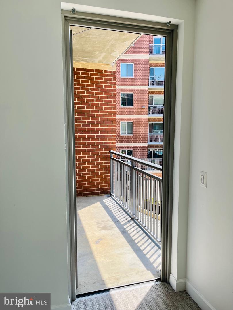 8191 Strawberry Lane 224S For Rent, FALLS CHURCH, VA 22042 Home ByOwner