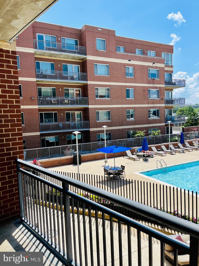 8191 Strawberry Lane 224S For Rent, FALLS CHURCH, VA 22042 Home ByOwner