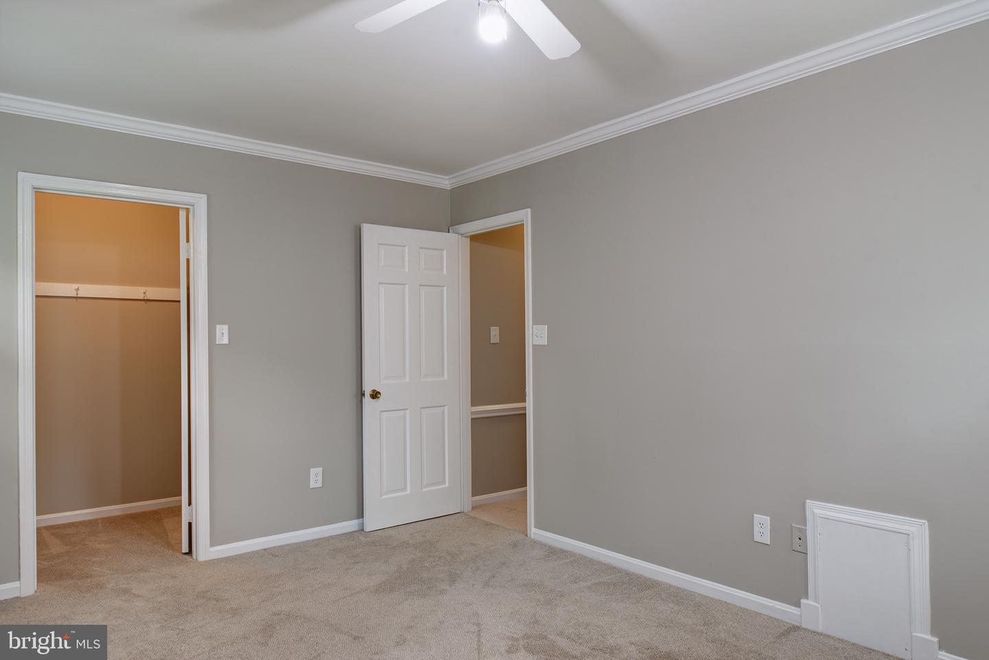 502 Valley View Avenue Sw SW For Rent, LEESBURG, VA 20175 Home ByOwner