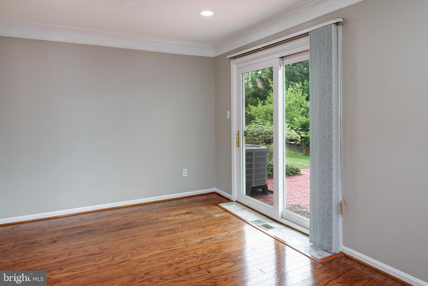 502 Valley View Avenue Sw SW For Rent, LEESBURG, VA 20175 Home ByOwner