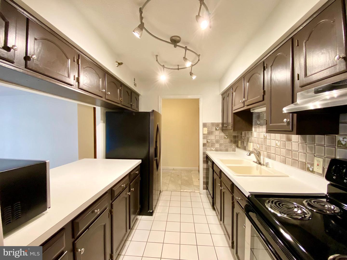 1301 N Courthouse Road N N 910 For Rent, ARLINGTON, VA 22201 Home