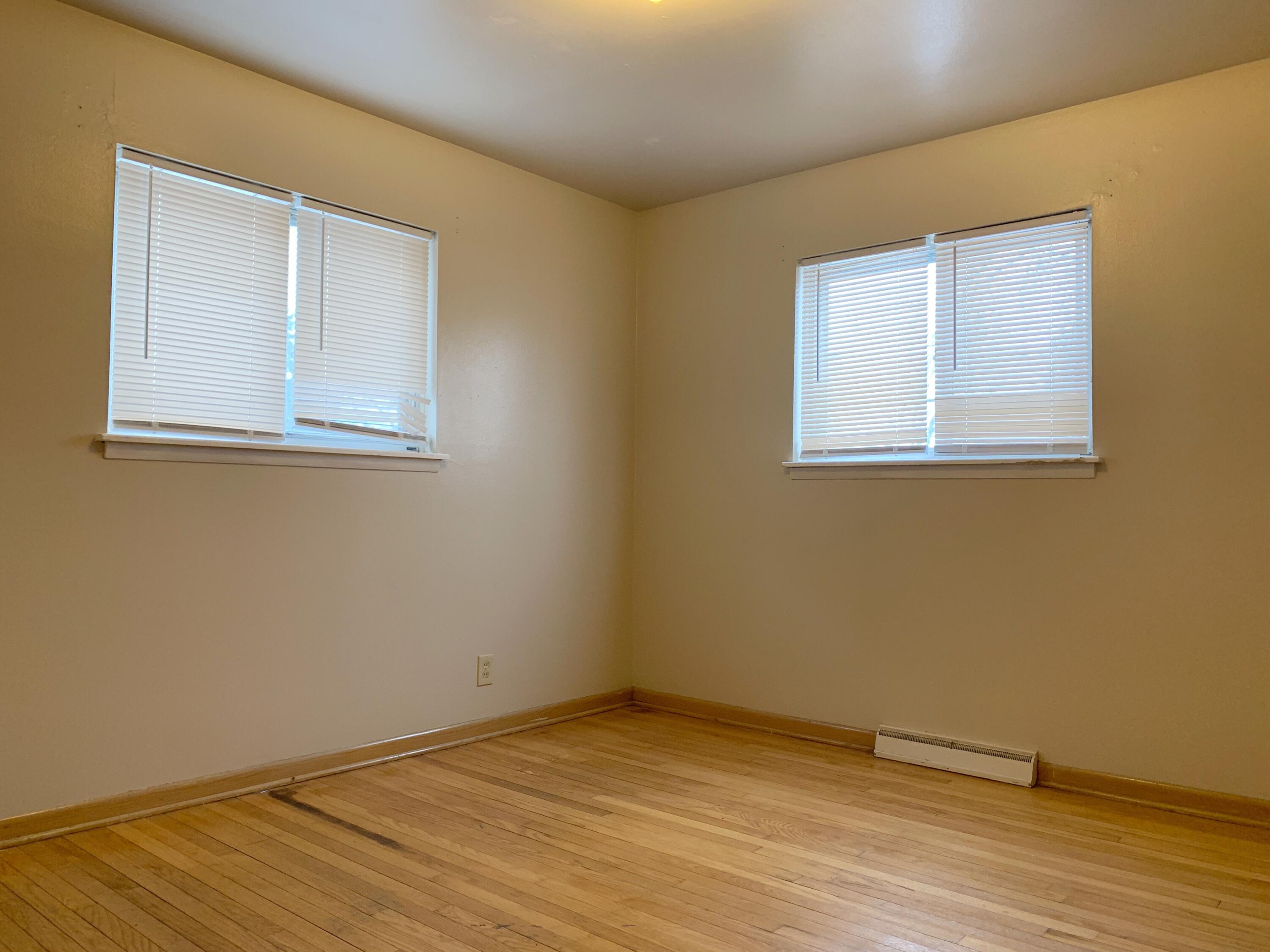 7711 W Hampton 4 For Rent, Milwaukee, WI 53218 ByOwner