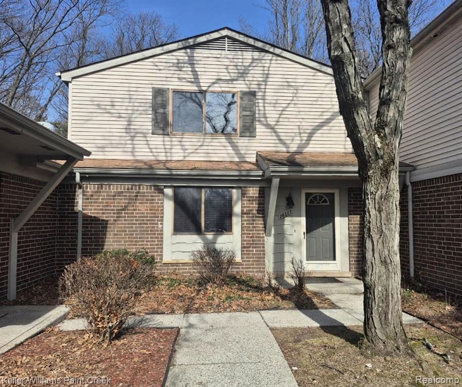 26728 Farmbrook Villa Drive For Sale, Southfield, MI 48034 Condo | BuyOwner