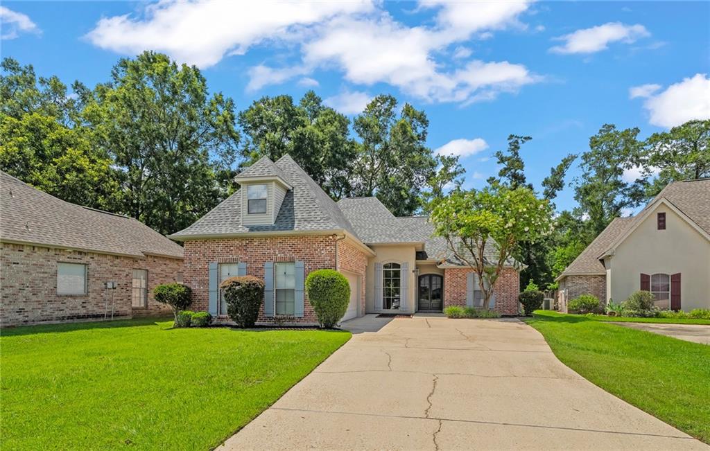 Homes For Sale - 222 Red Fox Run Boulevard<br/> Madisonville, LA 70447