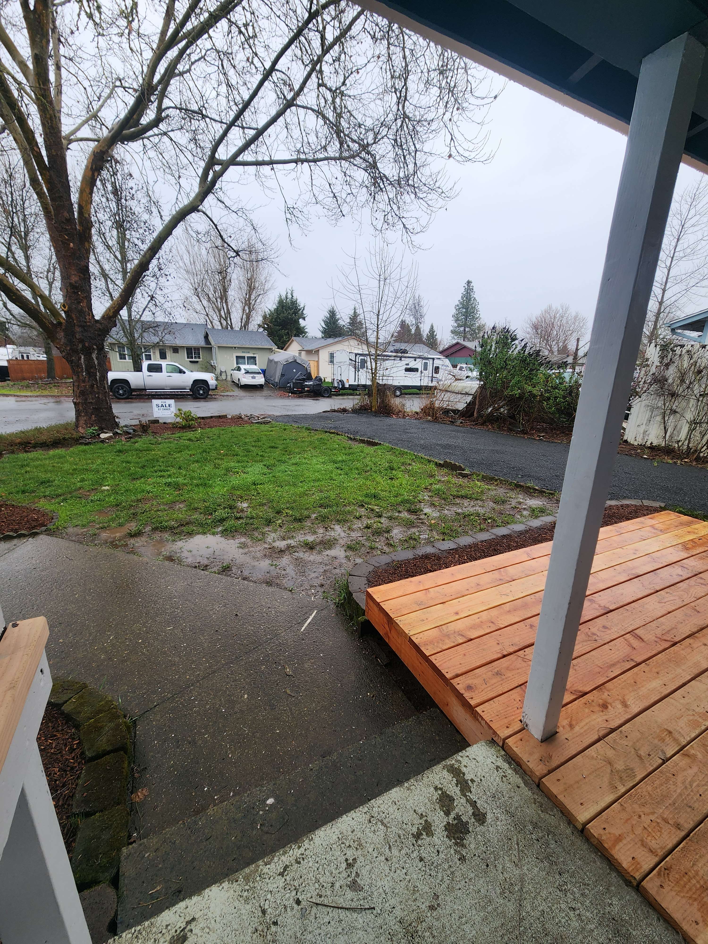 232 Columbia Loop , Roseburg, Oregon image 3