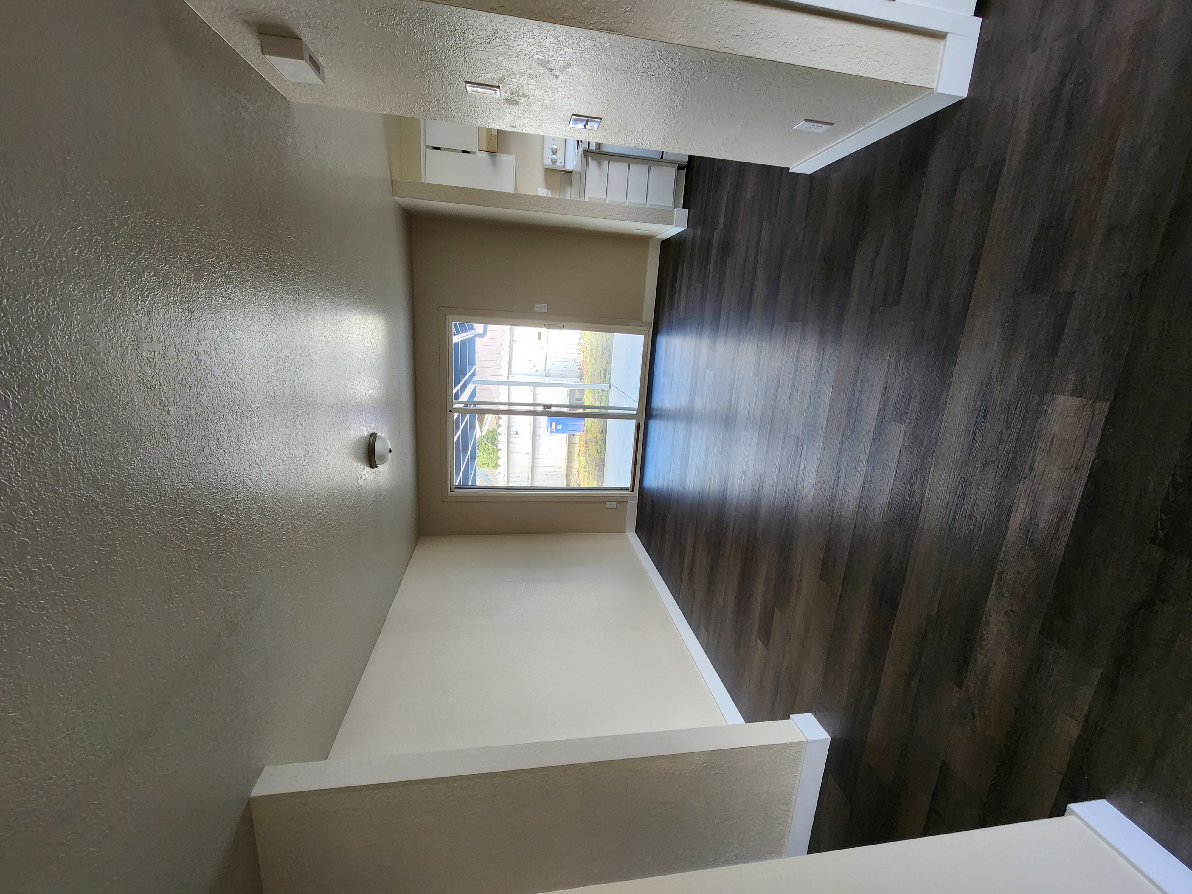 232 Columbia Loop , Roseburg, Oregon image 6