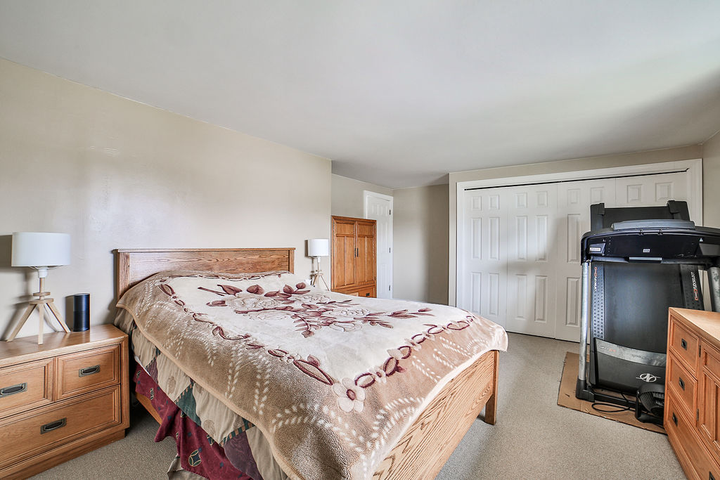 22 Plaza Drive, Buffalo, New York image 36