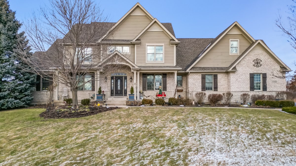 37W250 Mission Hills Drive, Saint Charles, Illinois image 3
