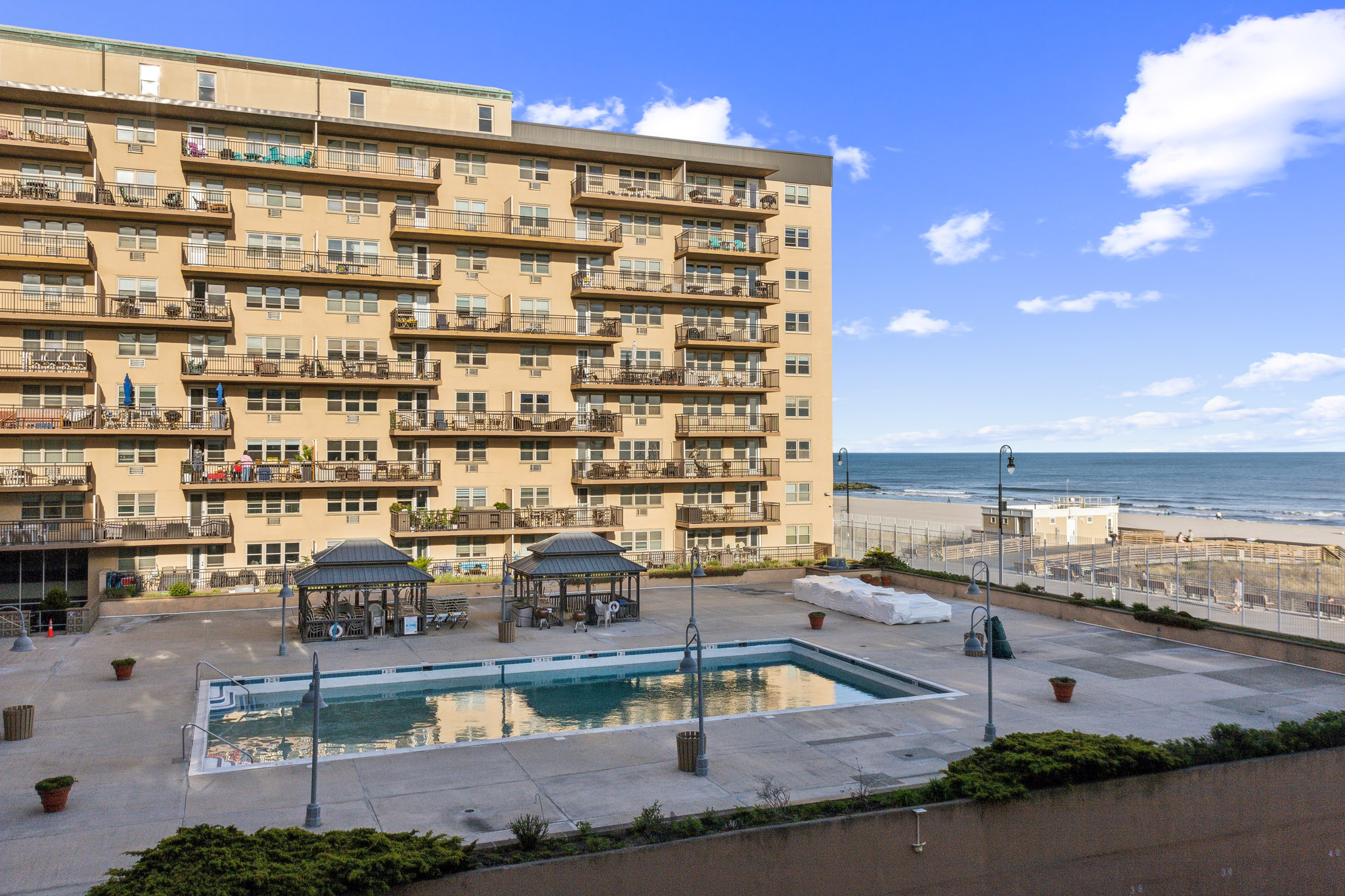 522 Shore Road, Long Beach, New York image 2