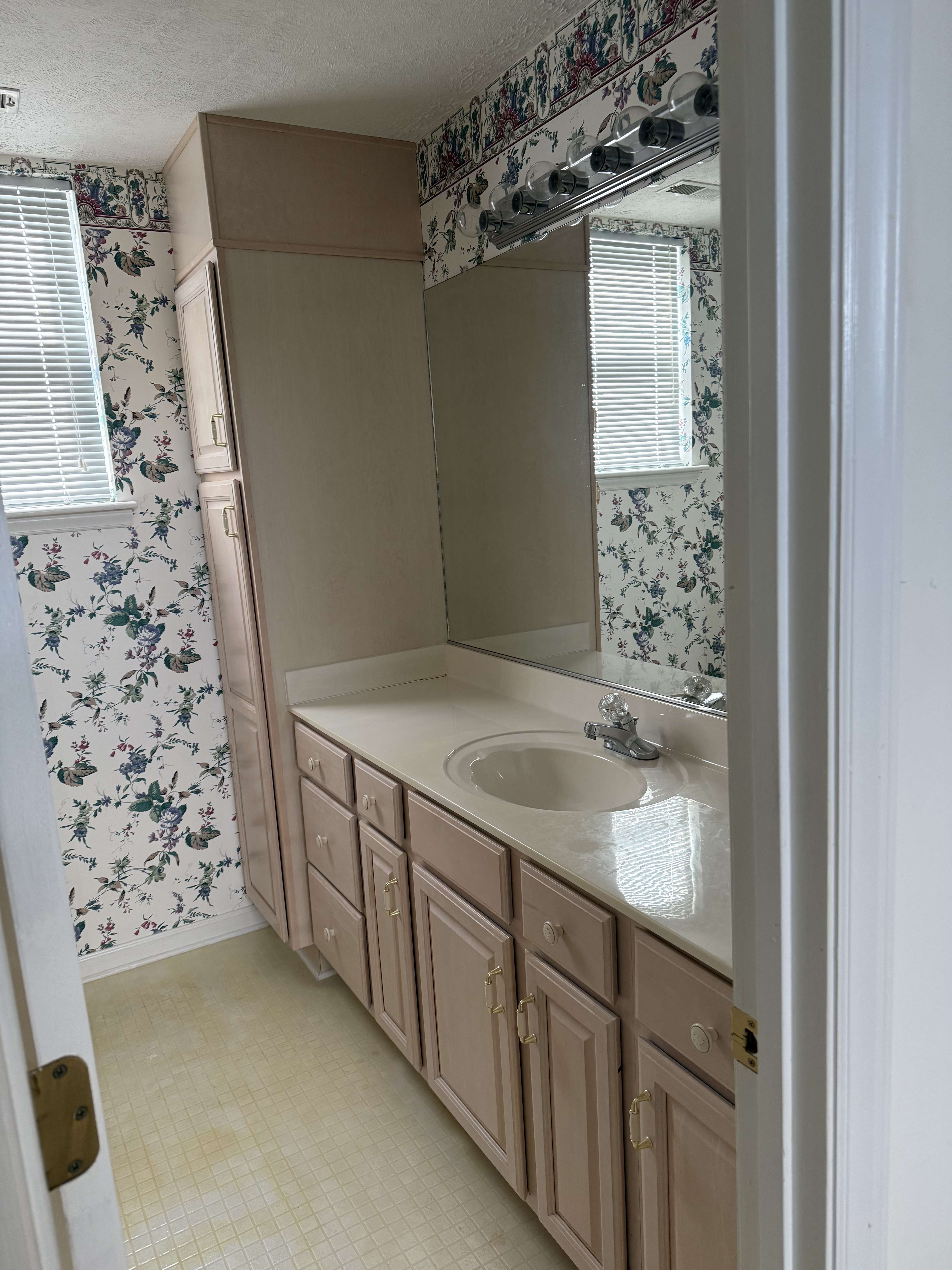 592 Leston Gilbert Drive, Kernersville, North Carolina image 18