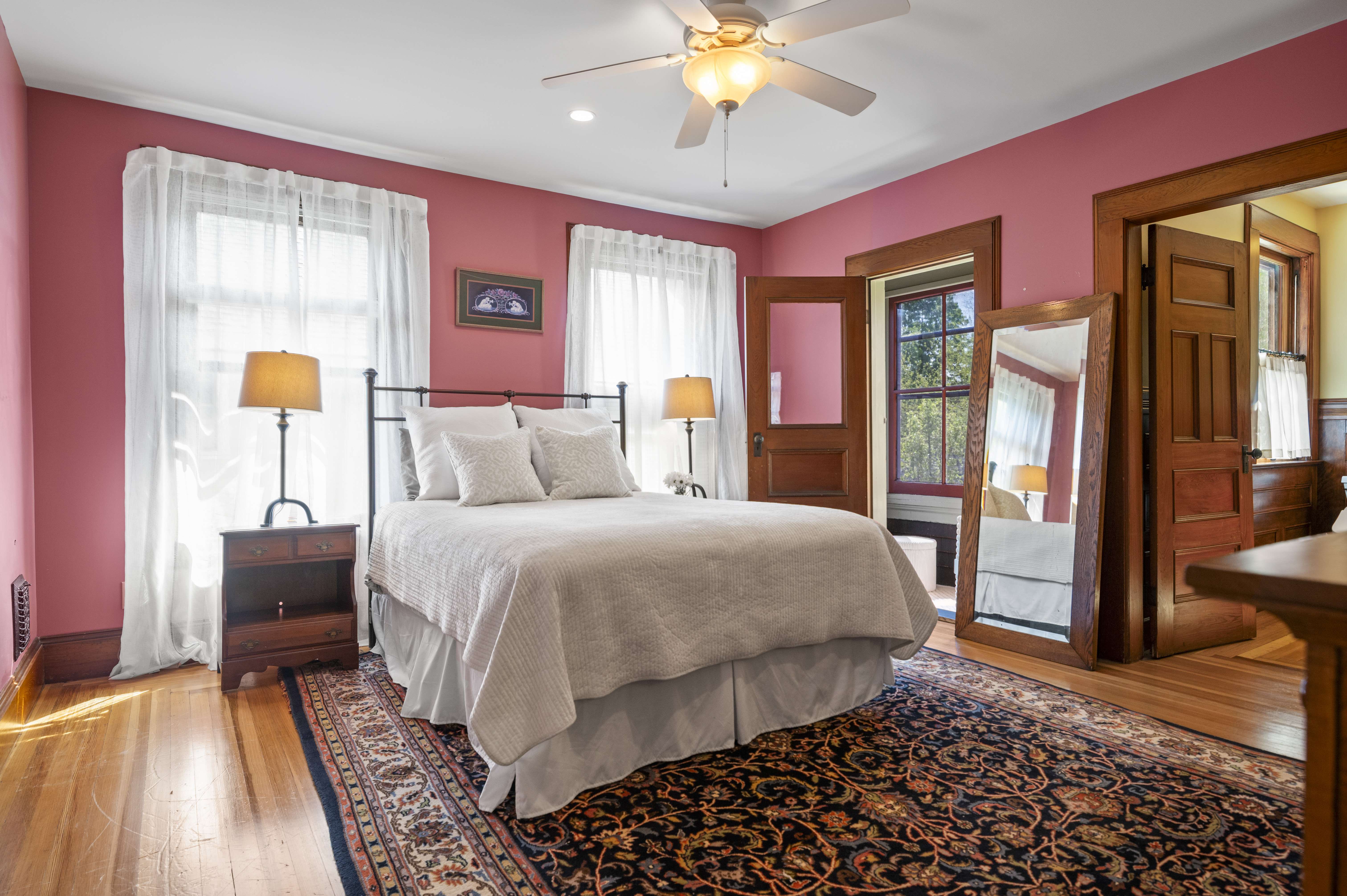 19 Marion Place, Saratoga Springs, New York image 30