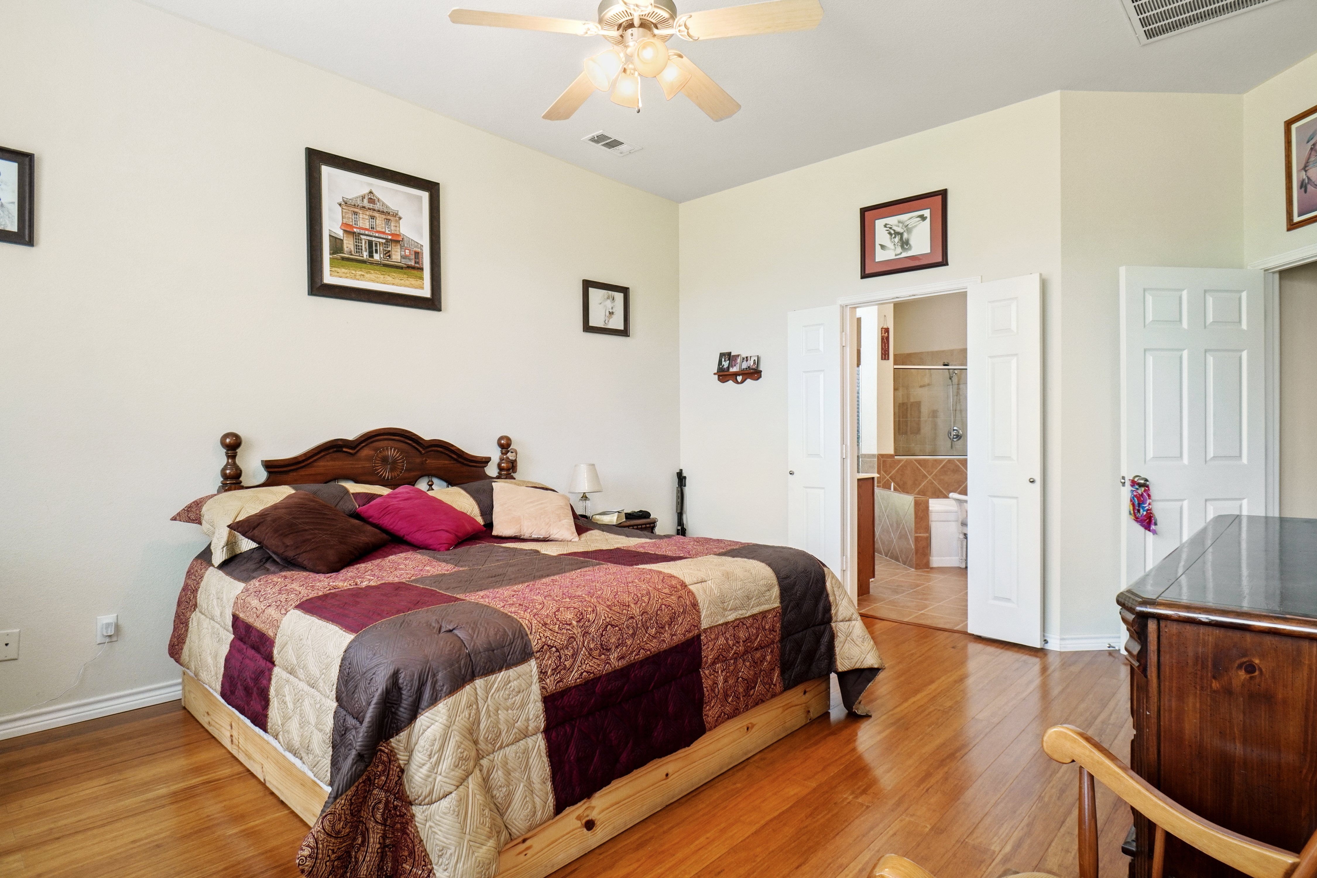 11066 Glenn Cove, Forney, Texas image 13