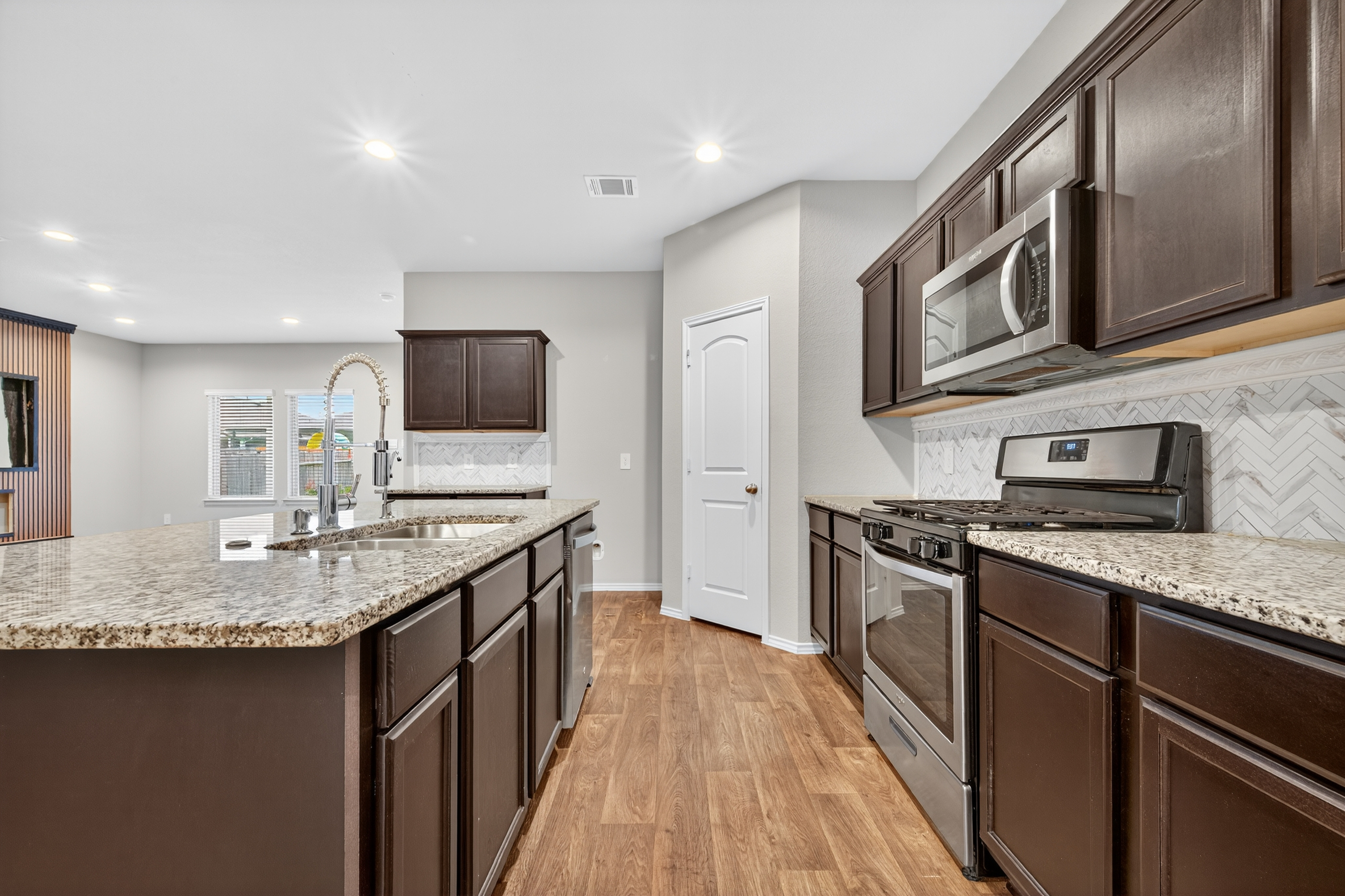 14710 Blackbrush Manor, Magnolia, Texas image 13