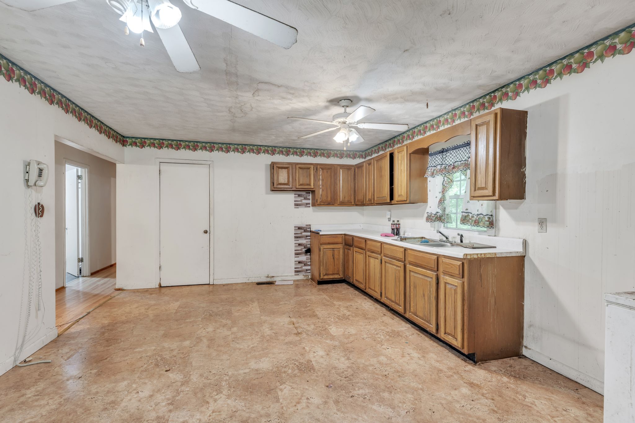 60 Carr Lane, Pine Top, Kentucky image 20