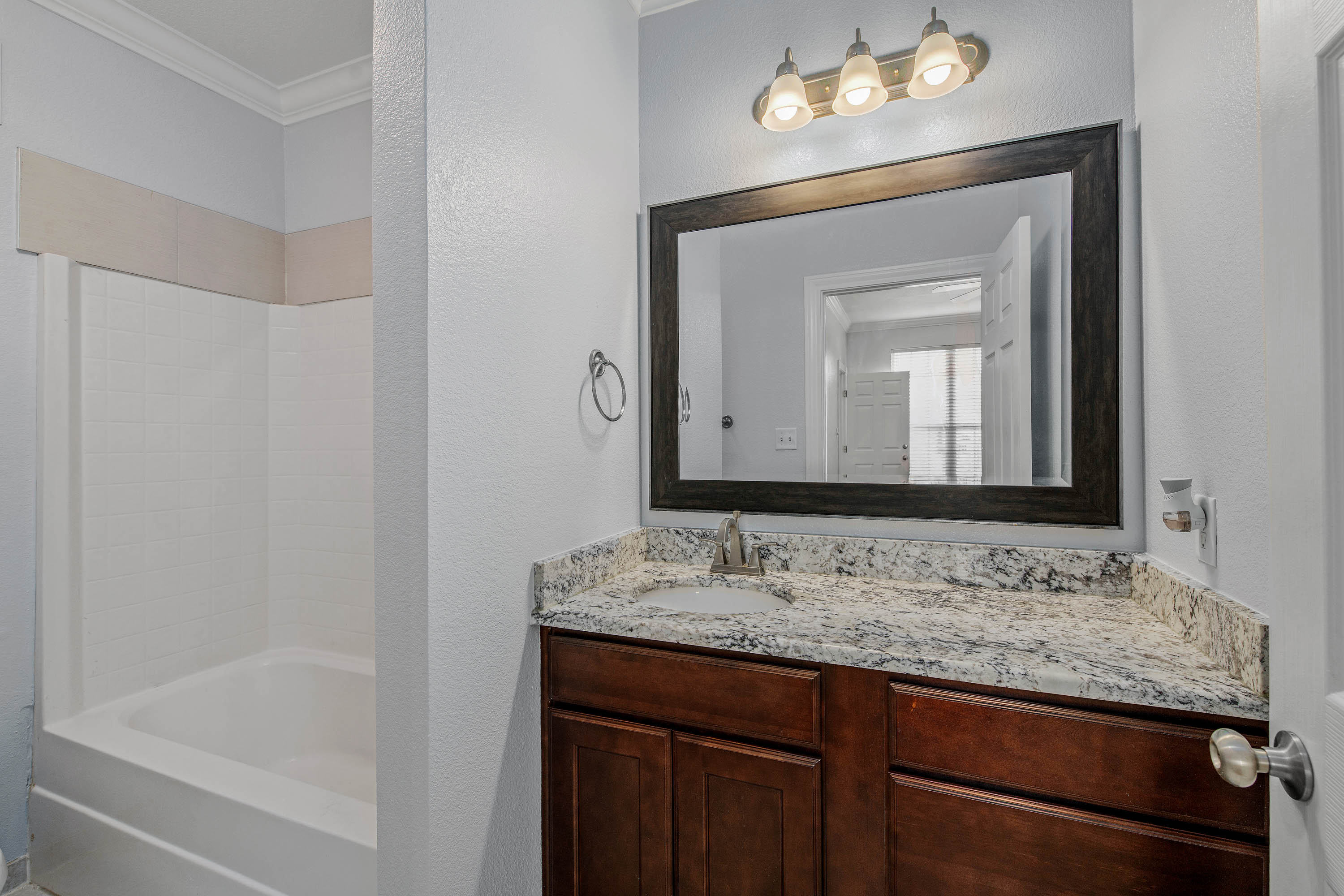 801 Luther ST W #106, College Station, Texas image 10